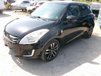 Suzuki Swift 1.3 DDIS - 5 Drs-  Grand Luxe picture 2