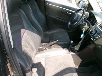 Suzuki Swift 1.3 DDIS - 5 Drs-  Grand Luxe picture 18