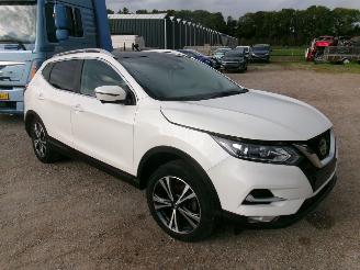 Nissan Qashqai 1.3 Design Automatic picture 3