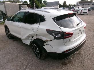 Nissan Qashqai 1.3 Design Automatic picture 5