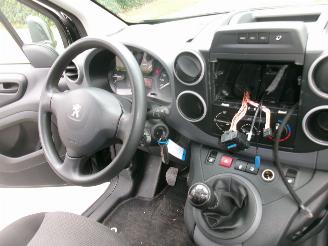 Peugeot Partner 1.6 HDI Premium picture 20