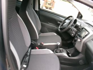 Toyota Aygo 1.0 X- 5 Drs picture 23