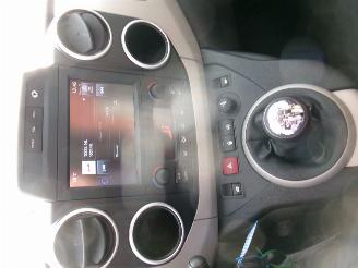 Peugeot Partner Tepee 1.6 Active picture 24