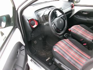Peugeot 108 1.0 Allure Top picture 20