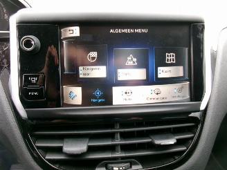 Peugeot 208 1.2 Allure 5 Drs picture 17