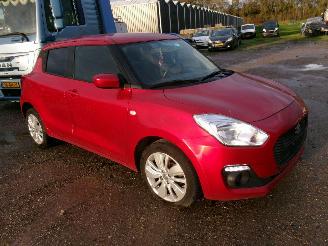 Suzuki Swift 1.2 Avantage 5 Drs picture 3
