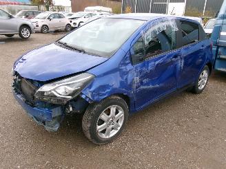 Toyota Yaris 1.5  Y20-Comfort picture 2