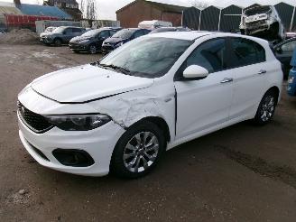 Fiat Tipo 1.4 Pop 5Drs HB picture 4