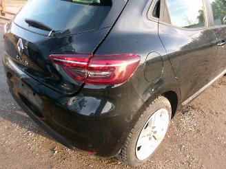 Renault Clio 1.0 Zen 5 Drs- HB picture 16