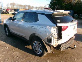 Ssang yong Korando 1.5 GDI Sapphire picture 6