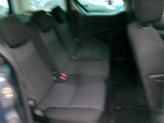 Peugeot Partner Tepee 1.2 Tepee Active picture 25