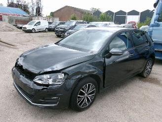 Volkswagen Golf 1.2 -5 Drs Allstar picture 2