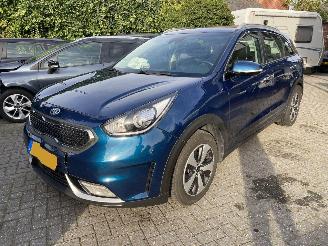 Kia Niro Hybrid First Edition 1.6 GDi VASTE PRIJS. picture 34