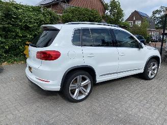 Volkswagen Tiguan 4Motion 1.4 TSi Sport&Style R-line Edition.pano/leer picture 10