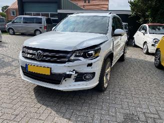  Volkswagen Tiguan 4Motion 1.4 TSi Sport&Style R-line Edition.pano/leer 2014/2