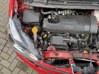 Toyota Yaris 1.5 Hybrid 5drs VASTE PRIJS. picture 10