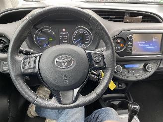 Toyota Yaris 1.5 Hybrid 5drs VASTE PRIJS. picture 56