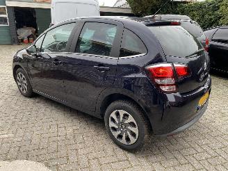 damaged passenger cars Citroën C3 1.2 Pure Tech Business VASTE PRIJS 2016/6
