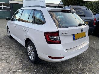 Skoda Fabia Auto is gereserveerd 1.0 TSi Combi 70 KW picture 29