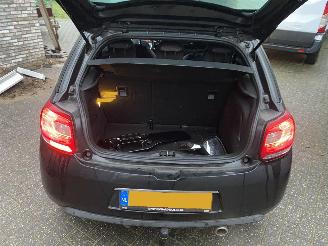 Citroën DS3 Auto is gereserveerd e-HDI 1.6 So Chic picture 20