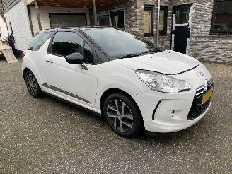 Citroën DS3 1.2 VTI Chic Motorschade picture 20