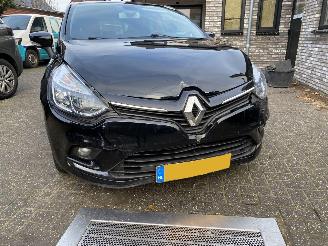 Renault Clio 0.9 TCe Limited picture 17