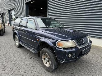 demontáž osobní automobily Mitsubishi Pajero  2004/1