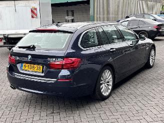 BMW 5-serie 528i 16V Combi/o  Benzine 1,997cc 180kW (245pk) RWD picture 5