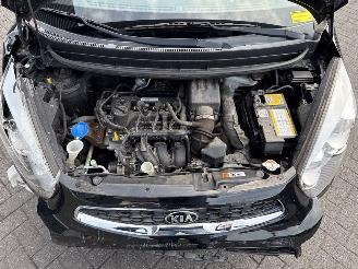 Kia Picanto 1.0 12V Hatchback  Benzine 998cc 49kW (67pk) FWD picture 25