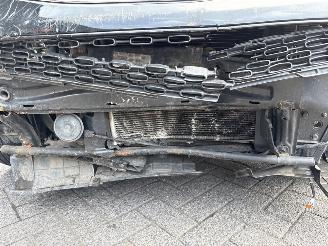 Kia Picanto 1.0 12V Hatchback  Benzine 998cc 49kW (67pk) FWD picture 27