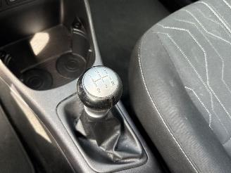 Kia Picanto 1.0 12V Hatchback  Benzine 998cc 49kW (67pk) FWD picture 18