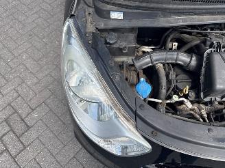 Hyundai I-10  picture 9