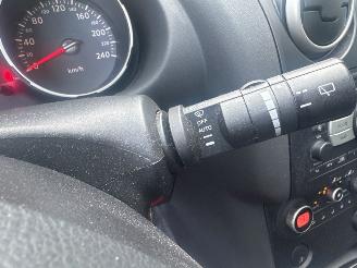 Nissan Qashqai 2.0 16V SUV  Benzine 1.997cc 104kW (141pk) FWD 2007 picture 19