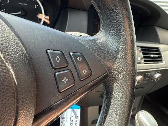 BMW 5-serie 523i 24V Combi/o  Benzine 2.497cc 130kW (177pk) RWD picture 22