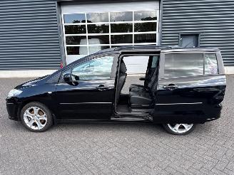 Mazda 5 7 Persoons 2.0i 16V MPV  Benzine 1.999cc 107kW (145pk) FWD picture 10