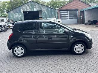 Renault Twingo 1.2 Hatchback 2Dr Benzine 1.149cc 43kW (58pk) FWD picture 6