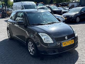 Suzuki Swift 1.3 VVT 16V Hatchback  Benzine 1.328cc 68kW (92pk) FWD 2005 picture 7