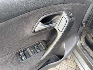 Volkswagen Polo 1.2 12V BlueMotion Technology Hatchback  Benzine picture 17