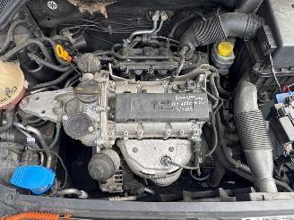 Volkswagen Polo 1.2 12V BlueMotion Technology Hatchback  Benzine picture 24