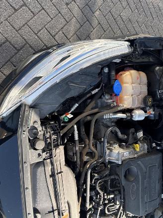 Ford Focus 1.0 Ti-VCT EcoBoost 12V 100 Combi/o  Benzine 999cc picture 22