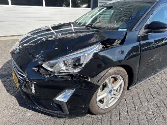 Ford Focus 1.0 Ti-VCT EcoBoost 12V 100 Combi/o  Benzine 999cc picture 10