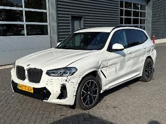 krockskadad bil auto BMW X3 xDrive 20d M pakket 2.0 TwinPower 16V Mild Hybrid SUV  Elektrisch Diesel 1.995cc 140kW (190pk) 4x4 2023/7