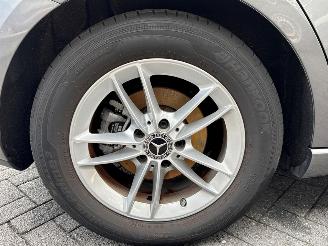 Mercedes B-klasse 1.3 B-180 Turbo 16V Hatchback  Benzine 1.332cc 100kW (136pk) FWD picture 24