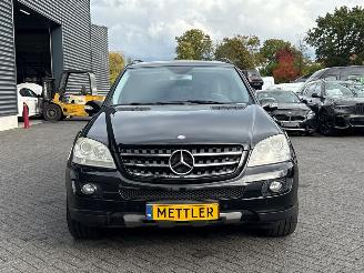 Mercedes ML 3.0 ML-280 CDI 4-Matic V6 24V SUV  Diesel 2.987cc 140kW (190pk) 4x4 picture 8