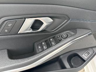 BMW 3-serie 318d M Pakket 2.0 TwinPower Turbo 16V Mild Hybrid Combi/o  Elektrisch Diesel 1.995cc 110kW (150pk) picture 15