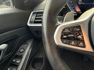 BMW 3-serie 318d M Pakket 2.0 TwinPower Turbo 16V Mild Hybrid Combi/o  Elektrisch Diesel 1.995cc 110kW (150pk) picture 23