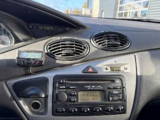 Ford Focus 1.6 16V Combi/o  Benzine 1.596cc 74kW (101pk) FWD picture 15