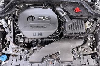 Mini Cooper S 2.0 16V Cooper S Hatchback 2Dr Benzine 1.998cc 141kW (192pk) FWD picture 12