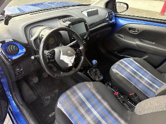 Peugeot 108 1.0 12V VVT-i Hatchback  Benzine 998cc 53kW (72pk) FWD picture 13