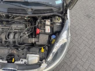 Ford Fiesta 1.25 16V Hatchback  Benzine 1.242cc 44kW (60pk) FWD picture 25